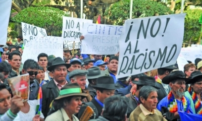 Foto / cortesía: Las víctimas, junto a sus familiares y dirigentes de la Futpoch, protagonizaron un plantón en las puertas TSJ