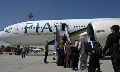 Un avión de la compañía paquistaní PIA se convirtió este lunes en el primer vuelo comercial