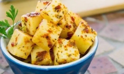 Este aperitivo es perfecto para llevarlo a una fiesta o picnic o para tenerlo preparado de antemano. 