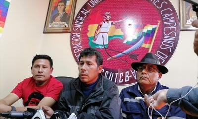Dirigentes de la CSUTCB en rueda de prensa. Foto: ERBOL