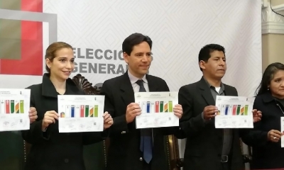 Los vocales del Tribunal Supremo Electoral después del sorteo realizado esta mañana. Foto; Paulo Lizárraga