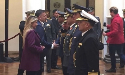 Jeanine Áñez y el Alto Mando Militar 