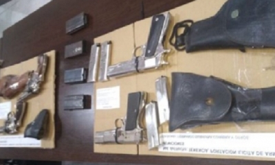 Armas decomisadas a un militar retirado/Foto. RRSS